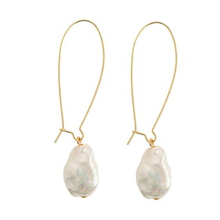 Gold kidney-shaped threader hoop earrings with natural baroque pearl drops in lustrous white with iridescent undertones