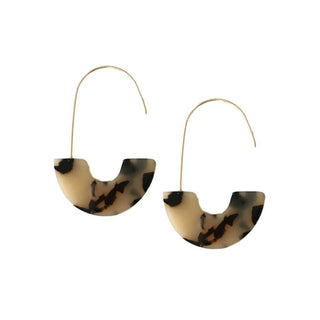 Modern gold threader earrings with blonde tortoiseshell semicircle drops in cream and brown marbled pattern