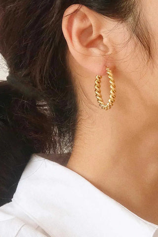 Brook Gold Non-Tarnish Braided Hoop Earring - Yellow Gold Earrings Flanerie Monkee's of The Woodlands