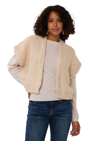Esqualo Cardigan Gilet in Sand Melange. and beige chunky cable-knit vest with open front, oversized cocoon silhouette