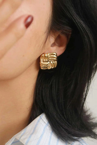 Luella 18k Gold Non-Tarnish Textured Knot Stud Earring - Yellow Gold Earrings Flanerie Monkee's of The Woodlands
