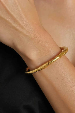 Ruvic 18k Gold Non-Tarnish Textured Open Cuff Bracelet - Yellow Gold Bracelets Flanerie Monkee's of The Woodlands