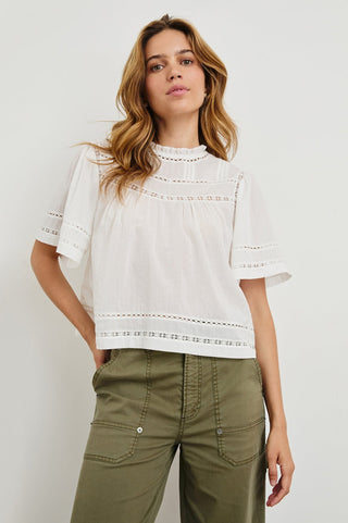 Daisy - White